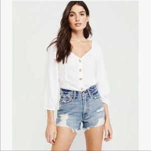 NWT Abercrombie Annie high rise cutout shorts 26
